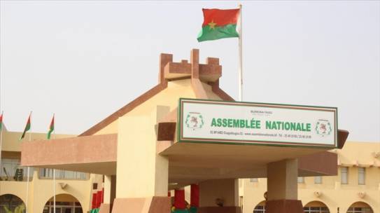 Burkina Faso : Le nouveau code pénal pourrait conduire jusqu’à dix ans de prison pour diffusion d’information sur les opérations militaires